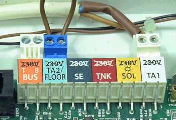 ar clas one 24.con external controls.gif